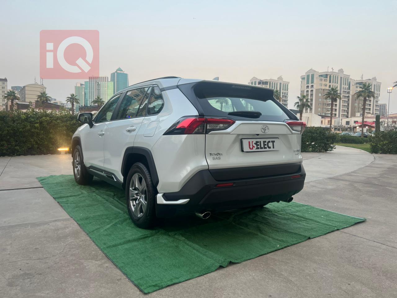 تويوتا راف 4